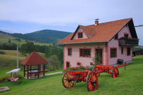 Zlatibor Apartment | Domaćinstvo Spasenić