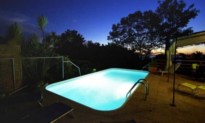 Malendure Ski Chalet | Domaine Holiday, with swimming pool - Gîte Paradyse
