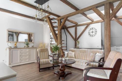 Old Town Apartment | Domillion 2bdr apt at historical building VS511b