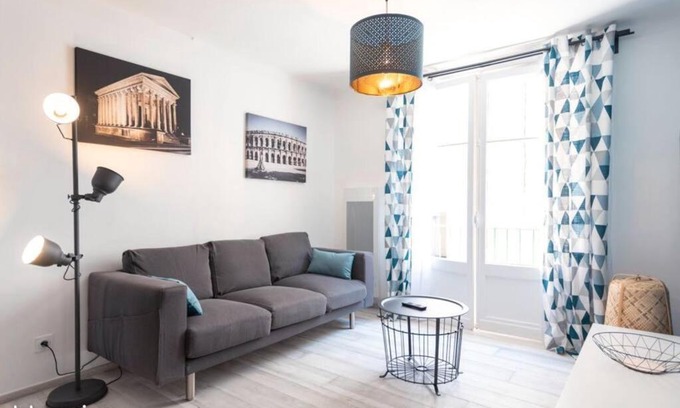 Quartier Administrations Apartment | Domus cesar, parking, wifi, gare et arènes