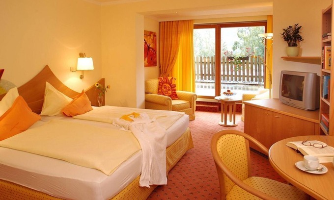Bad Kleinkirchheim House | Doppelzimmer Komfort "sonnenstudio" - Hotel Prägant