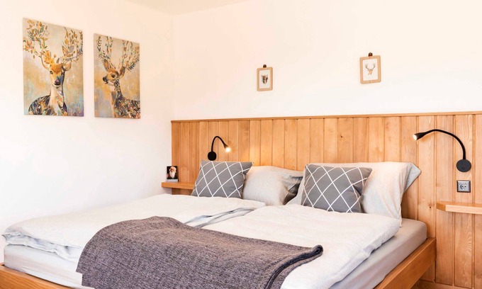 Sankt Lorenz Apartment | Doppelzimmer Wald - Gästehaus Drachennest