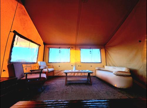 Valle Other | Double Eagle 3