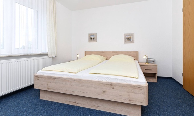 Neuharlingersiel Cottage | Double room - Double room in the Hotel-Pension Marlies
