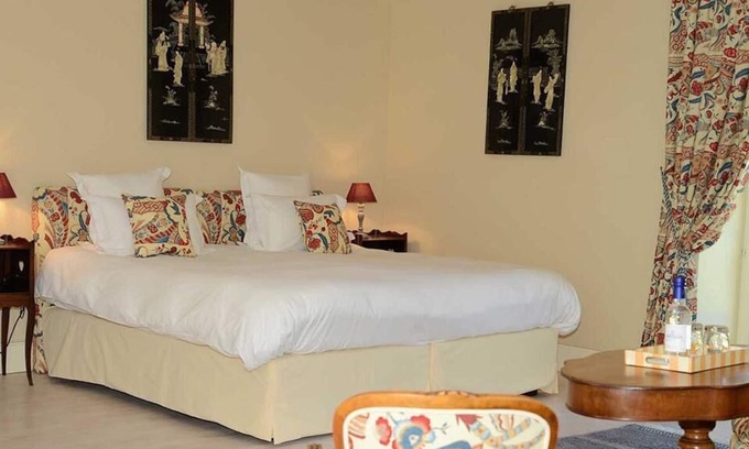 Saint Palais House | Double room-Ensuite with Bath-Garden view-Et cours