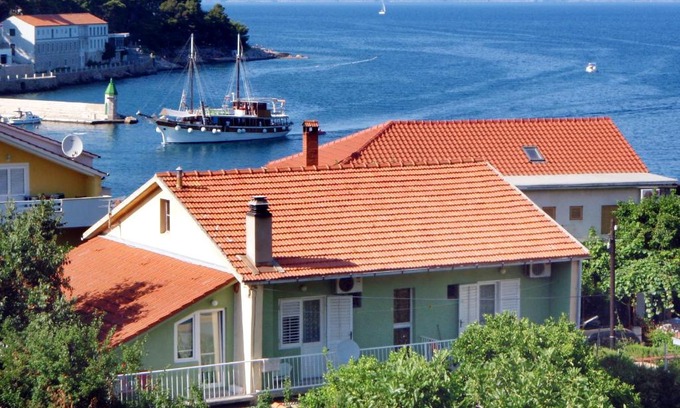 Island Hvar House | Double Room Jelsa 4602a