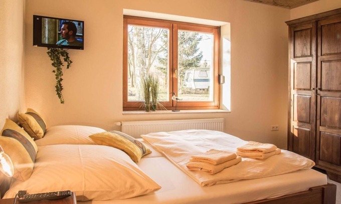 Bahretal Bed & Breakfast | Double room SCHRAMMSTEINE - WITH breakfast - Pension Am historischen Kalkwerk