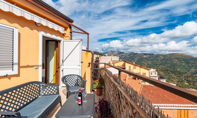 Jerzu Apartment | Double Room with Private Bathroom and Panoramic Terrace