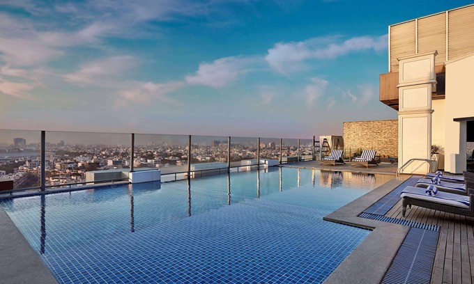 Gurugram Hotel | DoubleTree by Hilton Gurugram Baani Square