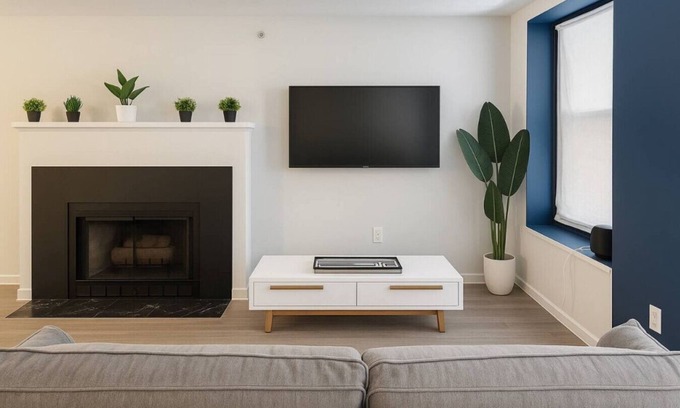 Downtown Cleveland Apartment | Downtown Cleveland 2-Bedroom Escape