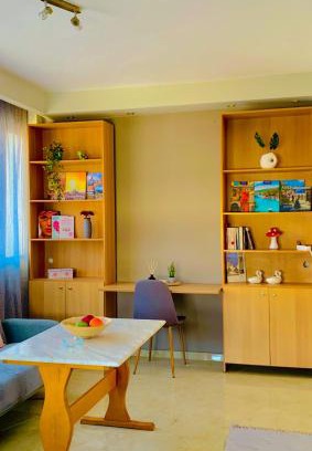 Serres Hotel | Downtown Comfy Studio 31
