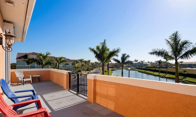 Indian Harbour Beach Villa | Dream Weaver - 5 BR Patio filled Oasis