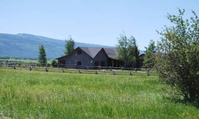 Clawson House | Dreamcatcher Lodge with Million Dollar View
