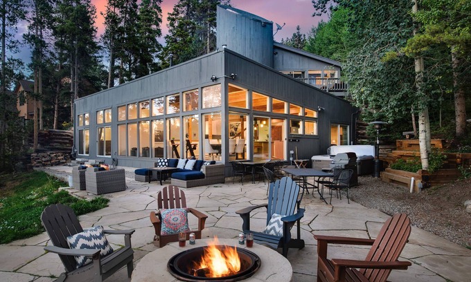 Forest Hills House | Dreamscape Breckenridge: 30+ Day Rental