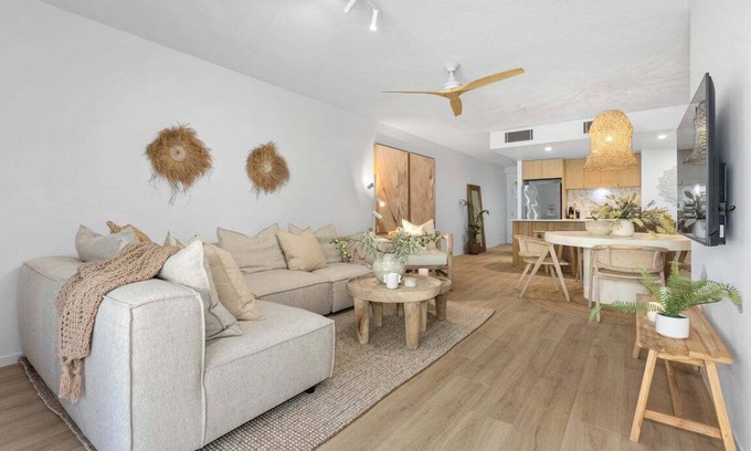 Casuarina Resort | Drift North - 11 by Holiday Management Co.