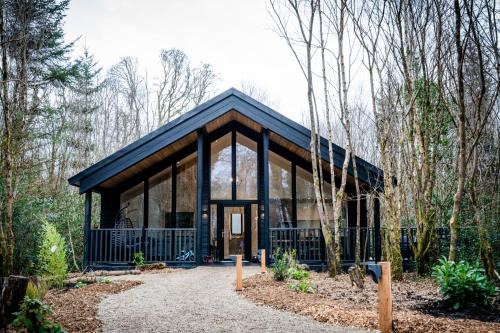 Carrick-on-Shannon Cabin | Drumhierny Woodland Hideaway