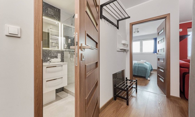 Fabryczna Apartment | Drzewieckiego Apartments by Renters