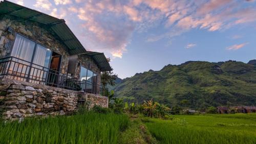 Yen Minh House | Du Già Khánh Chung homestay