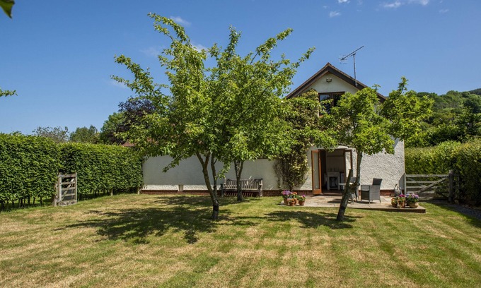 Wootton Courtenay Apartment | Dunkery View, Wootton Courtenay