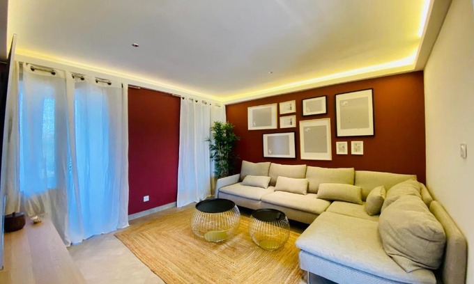 Quartier Administrations Apartment | Duplex 120m2 terrasse vue sur Nîmes