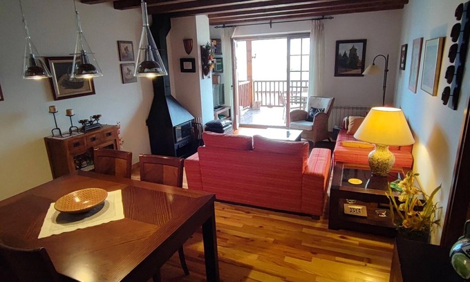 Alp Apartment | Duplex 4 rooms Terrace, Fireplace, Wi-Fi, Dryer and 8 Pax