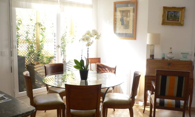 15th Arrondissement Apartment | Duplex 93m sun 2 terraces top floor. Air conditioning.