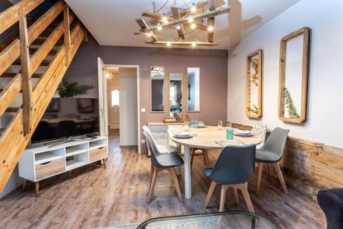 Saint-Jacques - Saint-Roch Apartment | Duplex cosy et contemporain avec parking privé