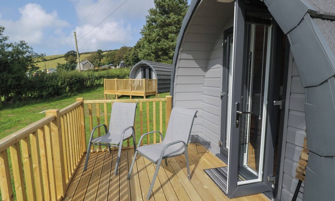 Tywyn Cottage | DYSYNNI POD, romantic, character holiday cottage in Tywyn