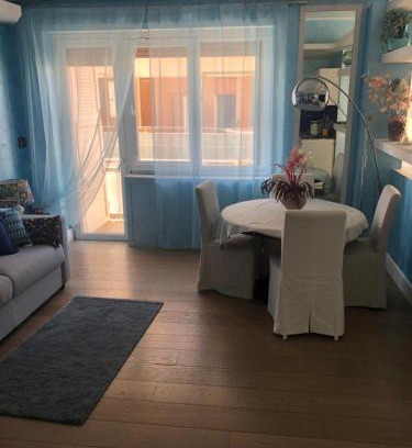 Quartiere XXXIV Lido di Ostia Levante Apartment | E&C Suites Roma