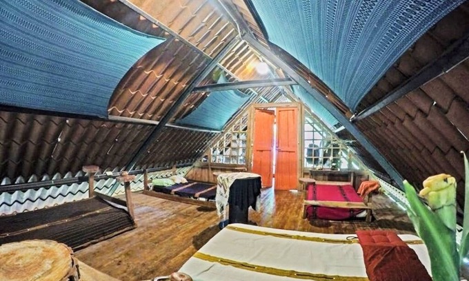 Parrita House | ECO BAMBOO JUNGLE LODGE THREE MEALS INCLUDED