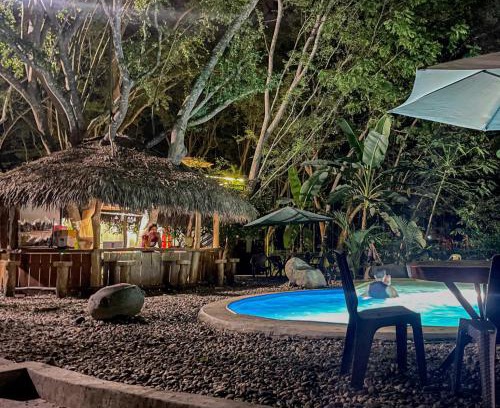 Utica Other | EcoCamping CONTACTO EXTREMO