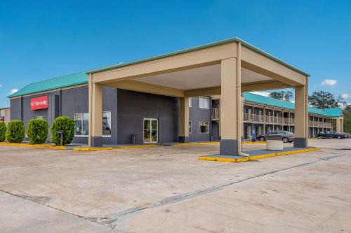 Good Hope Cabin | Econo Lodge Cullman South