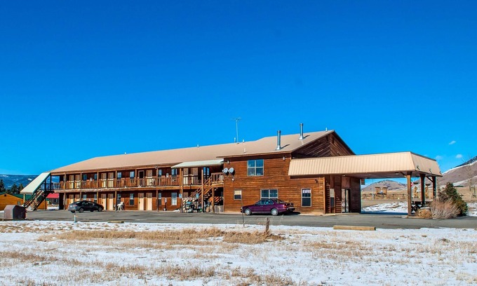 Eagle Nest Hotel | Econo Lodge Eagle Nest