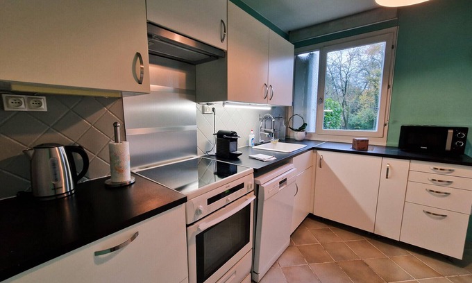 Moirans Apartment | #EG The timelessness of Moirans 💙 Spacious T3