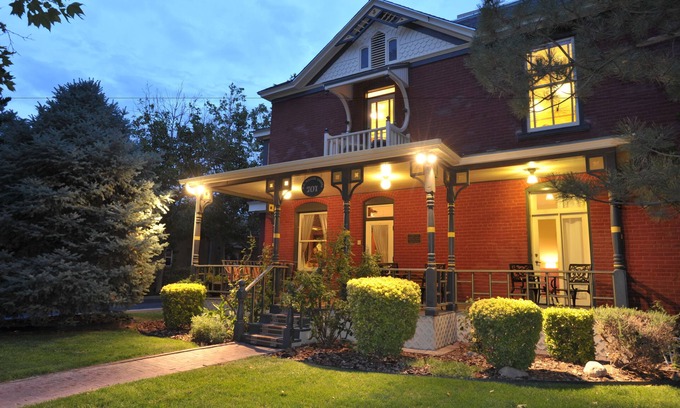 Downtown Albuquerque House | El Cuervo ABQ