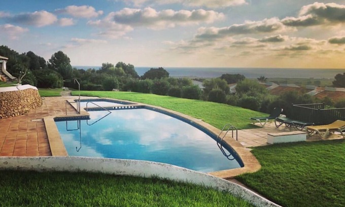 Coves Noves House | El Mirador