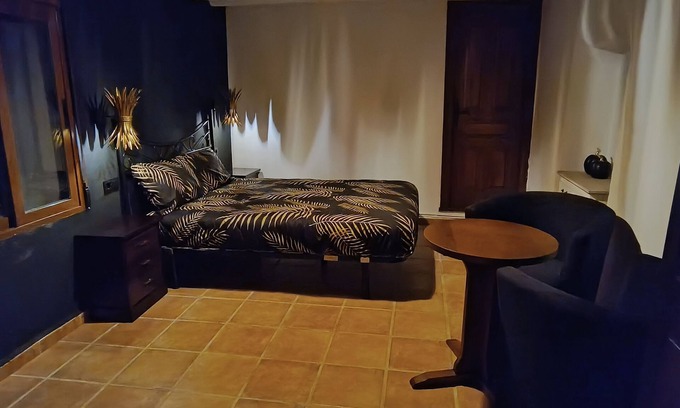 Majada del Moro Bed & Breakfast | El Oasis Morado