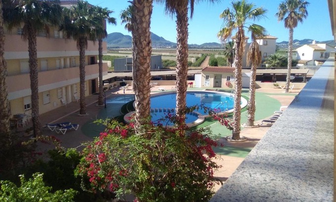 Los Nietos Apartment | El Palmeral