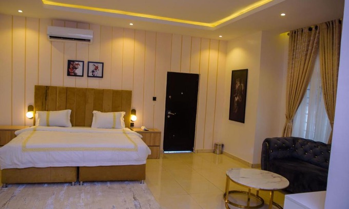 Ofin Hotel | Elcastillo Homes