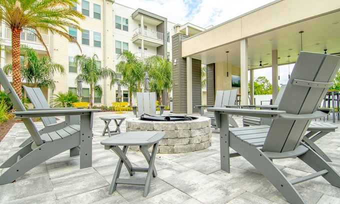 Deerwood Apartment | Elegant Mid-Century Modern Apt- Shops+Dining+Beach