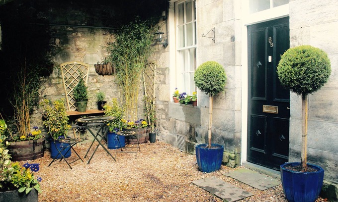 Stockbridge Apartment | Elegant Stockbridge Apartment