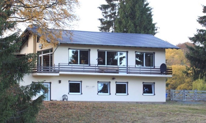 Usseln House | Elegant vacation home with stunning views on a small ski slope