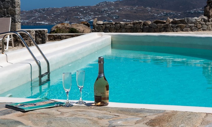 Kanalia Villa | Elegant villa with ocean views & 2 pools