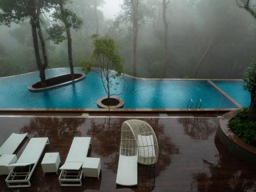 Devikolam Resort | Elixir Hills Suites Resort and Spa