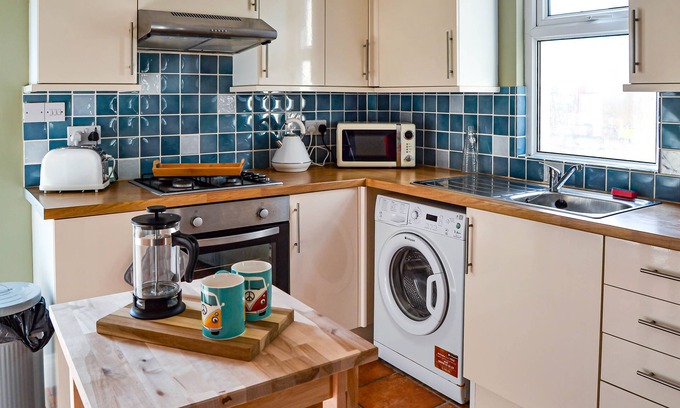 Grangetown Apartment | Ella Fitzgerald - Luxury 2 Bedroom Apt