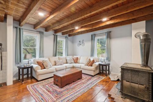 Morrisville House | Elmore Meadows