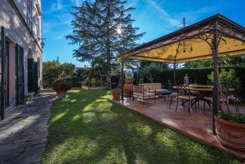 Terricciola Apartment | Ely Apartment In Villa, Wifi, Terricciola, Pisa