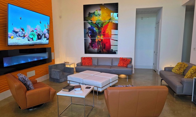 Wetmore House | Elysian Haven - Modern Urban Oasis in a Peaceful Neighborhood