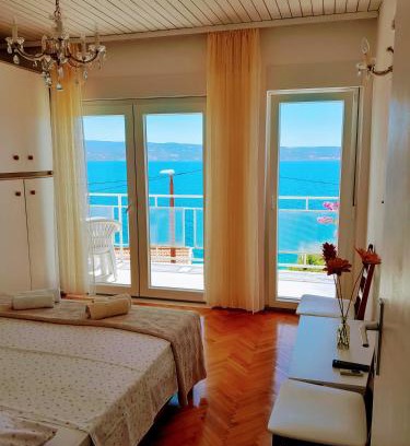 Jesenice Apartment | EmTo Sikirica 10