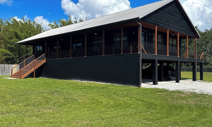 Palmetto Cabin | Enchanted Log Cabin Retreat: Sarasota/St. Pete